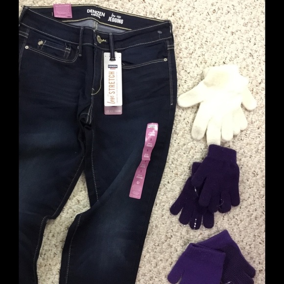 Levi's Denim - Levi's Denison Low Rise Jeans